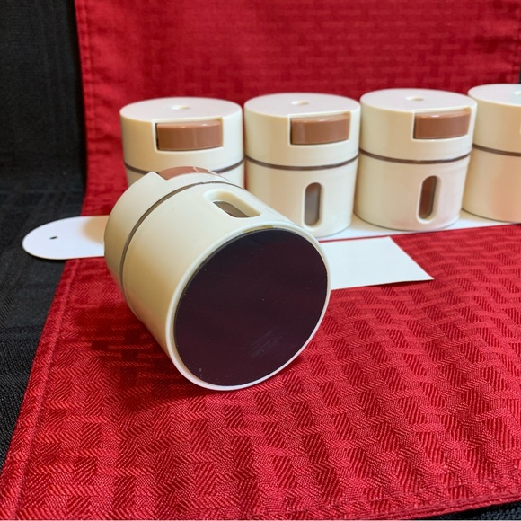 Gigicloud Magnetic Spice Rack, 6 Pack - Picture 7 of 8